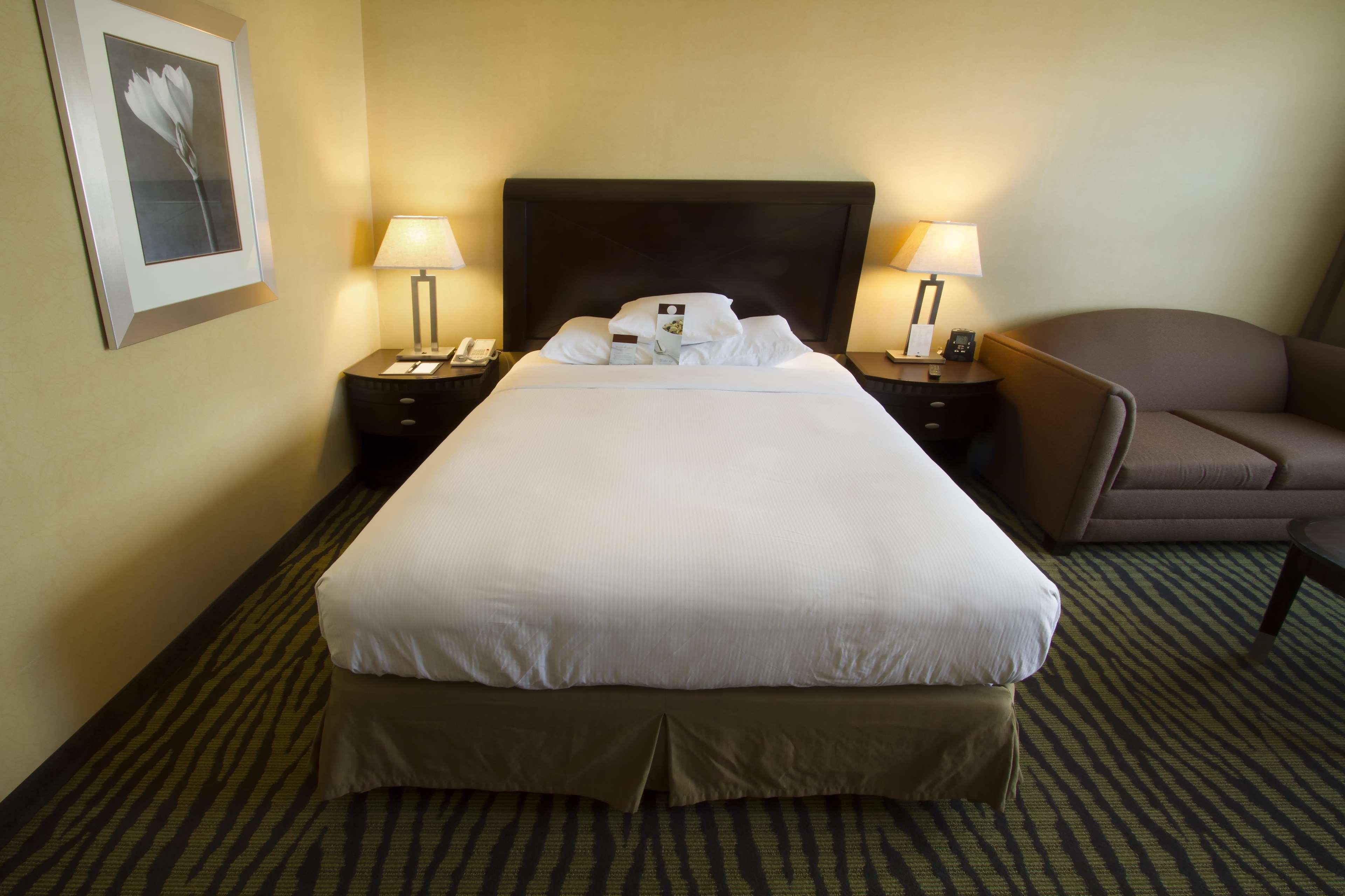 Doubletree By Hilton Orange County Airport Hotel Santa Ana Eksteriør billede