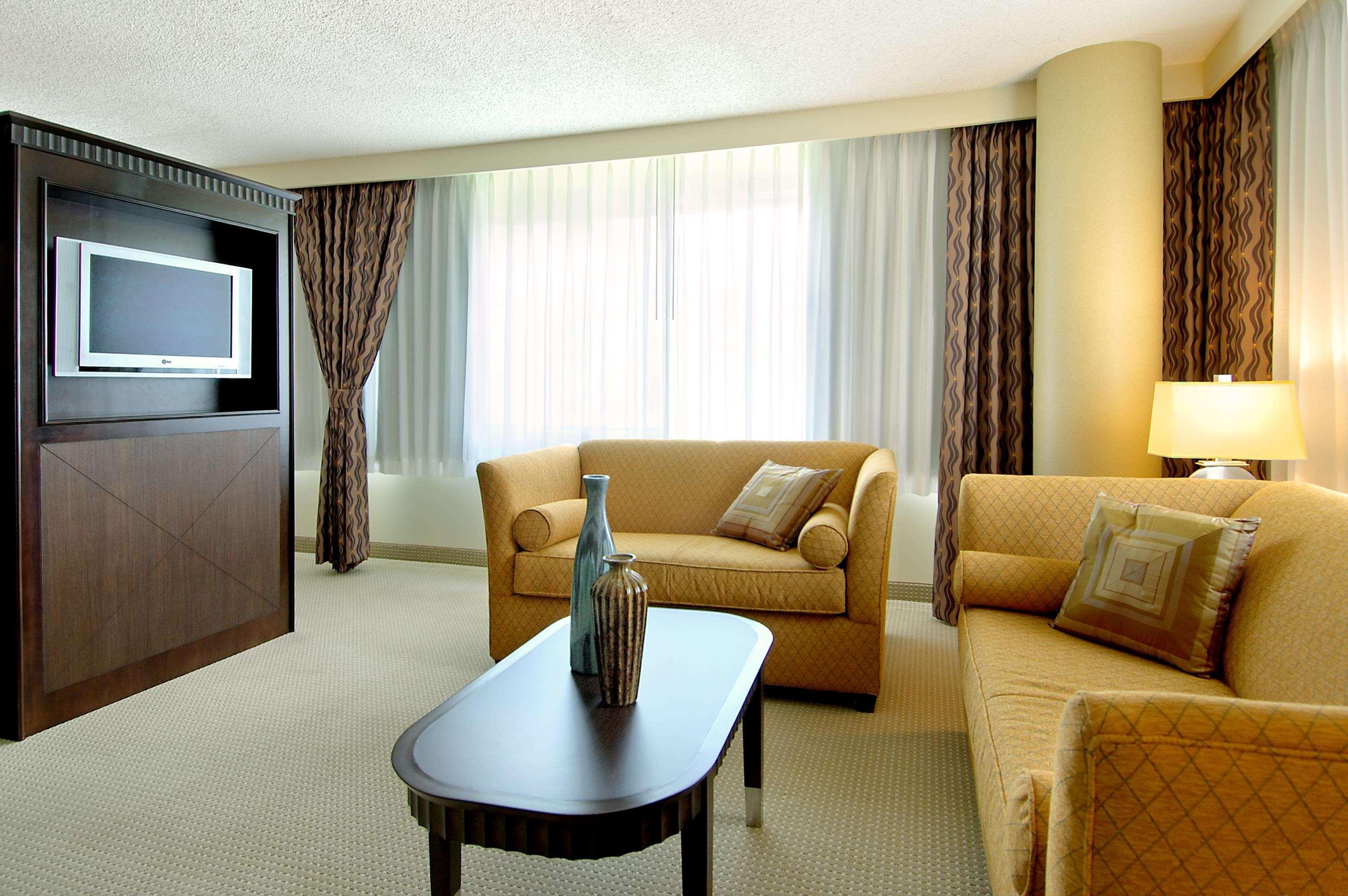 Doubletree By Hilton Orange County Airport Hotel Santa Ana Eksteriør billede