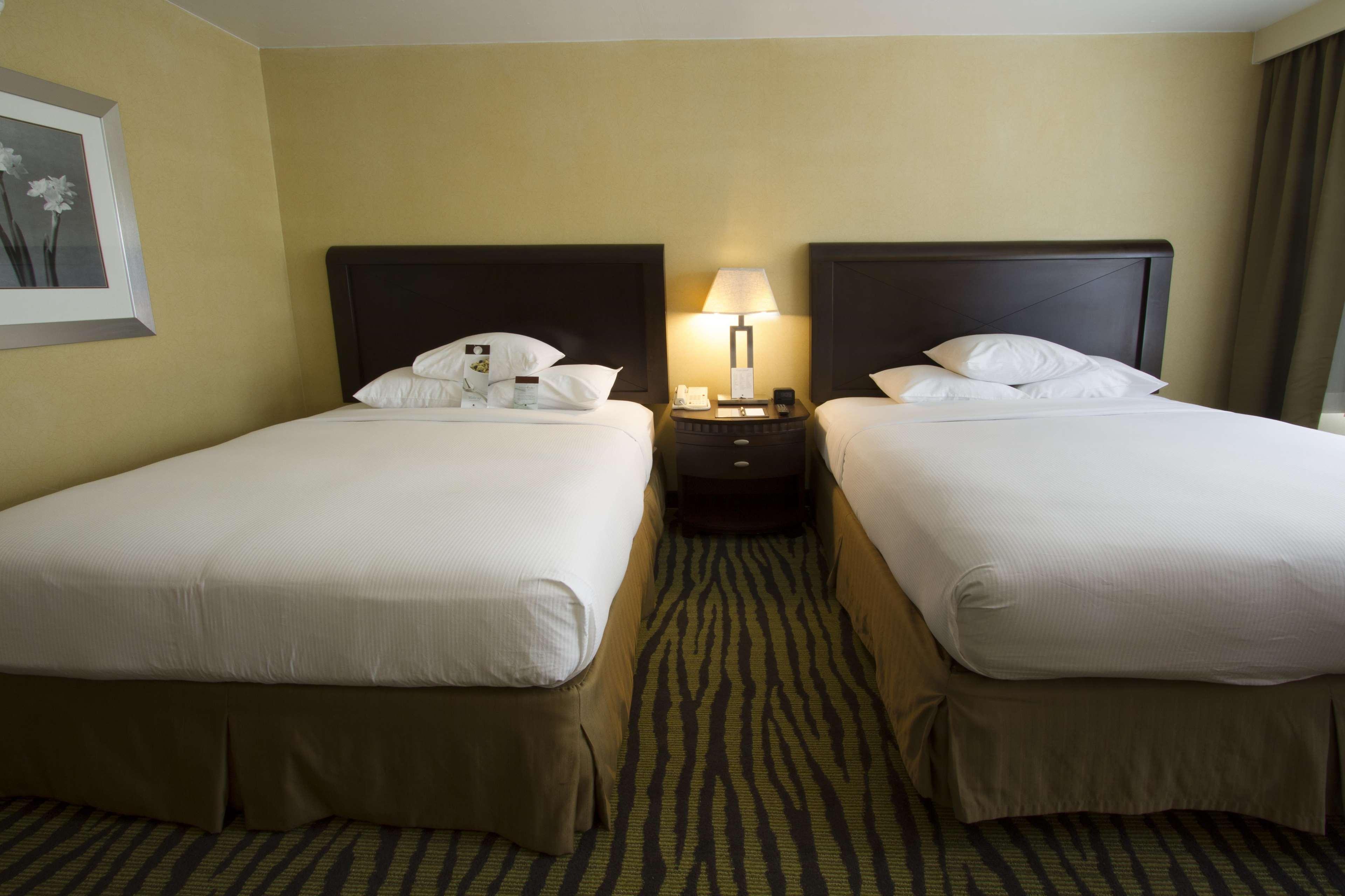 Doubletree By Hilton Orange County Airport Hotel Santa Ana Eksteriør billede