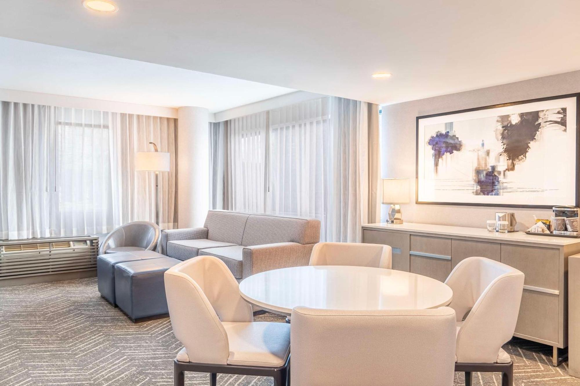 Doubletree By Hilton Orange County Airport Hotel Santa Ana Eksteriør billede