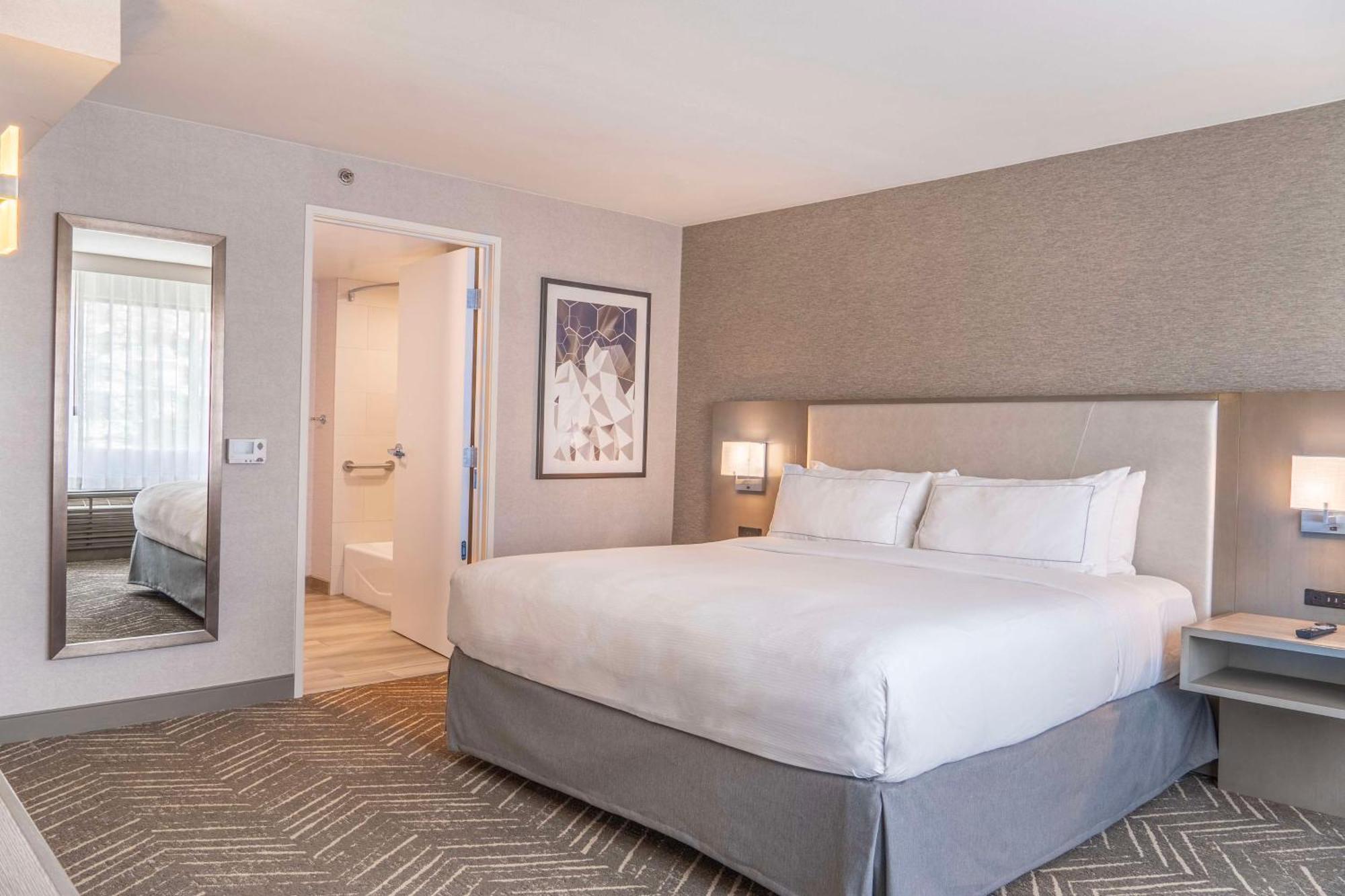 Doubletree By Hilton Orange County Airport Hotel Santa Ana Eksteriør billede