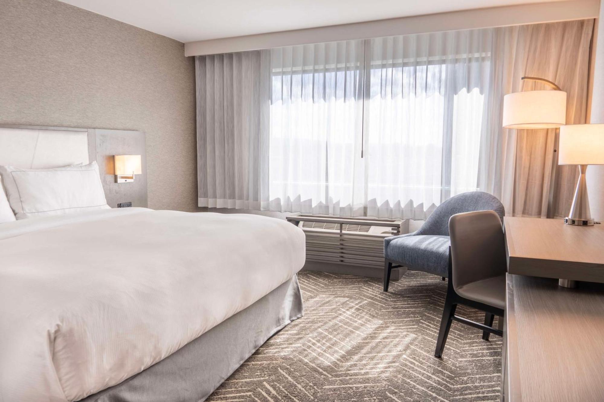 Doubletree By Hilton Orange County Airport Hotel Santa Ana Eksteriør billede
