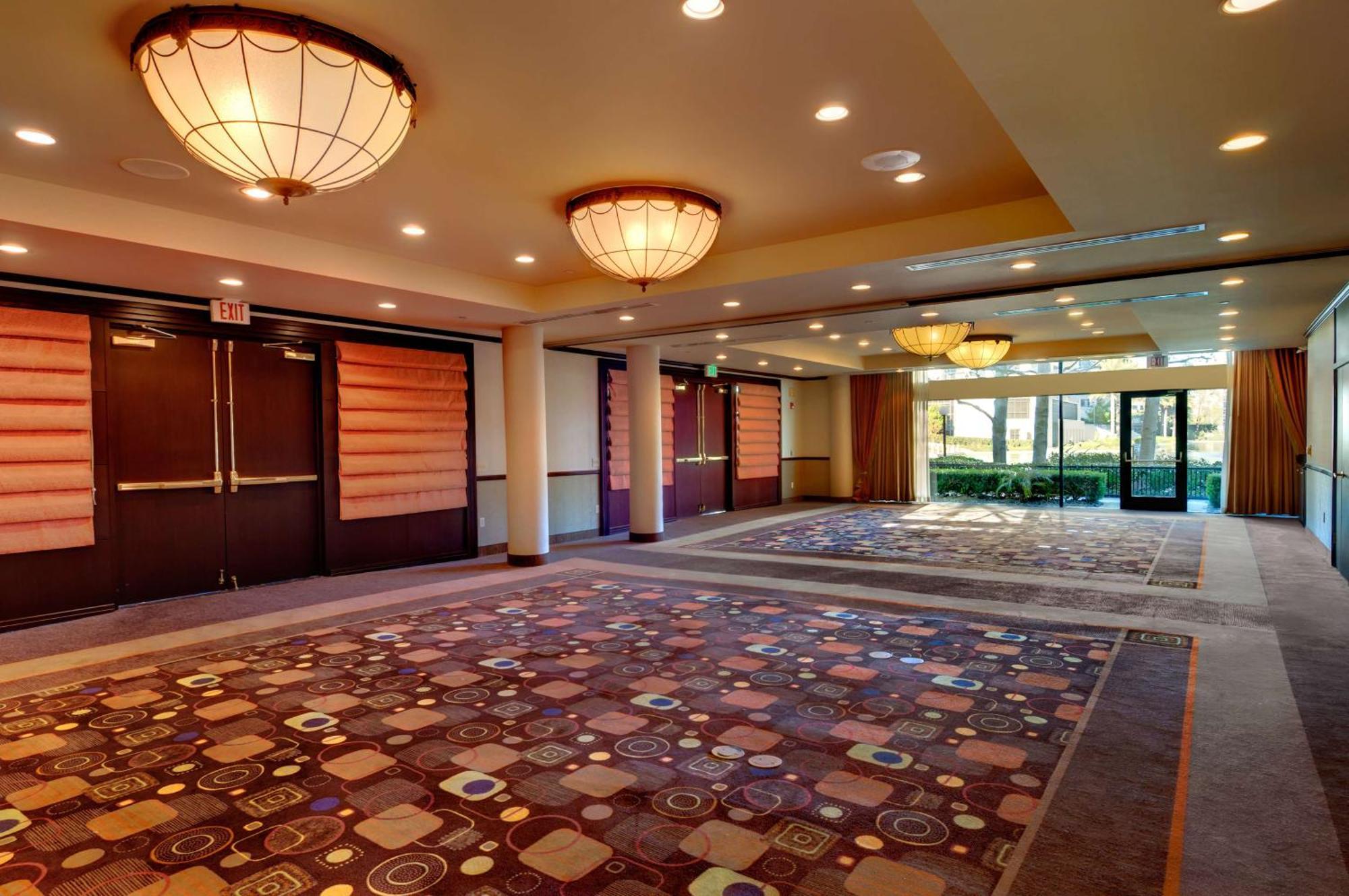 Doubletree By Hilton Orange County Airport Hotel Santa Ana Eksteriør billede