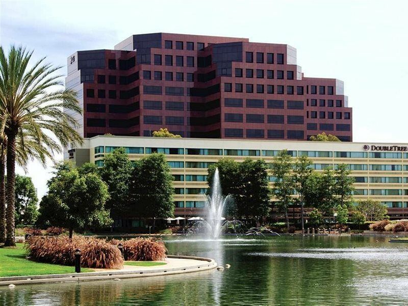 Doubletree By Hilton Orange County Airport Hotel Santa Ana Eksteriør billede
