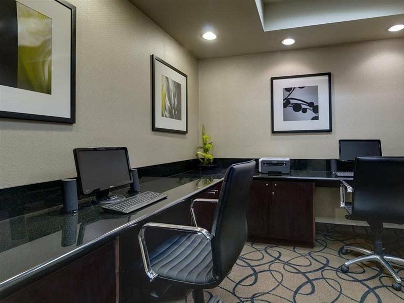 Doubletree By Hilton Orange County Airport Hotel Santa Ana Eksteriør billede